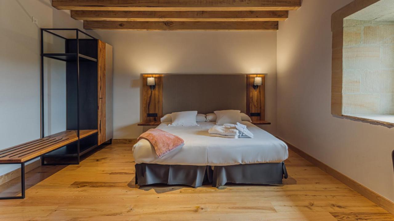 Palacio De Los Acevedo Hoznayo Eksteriør billede